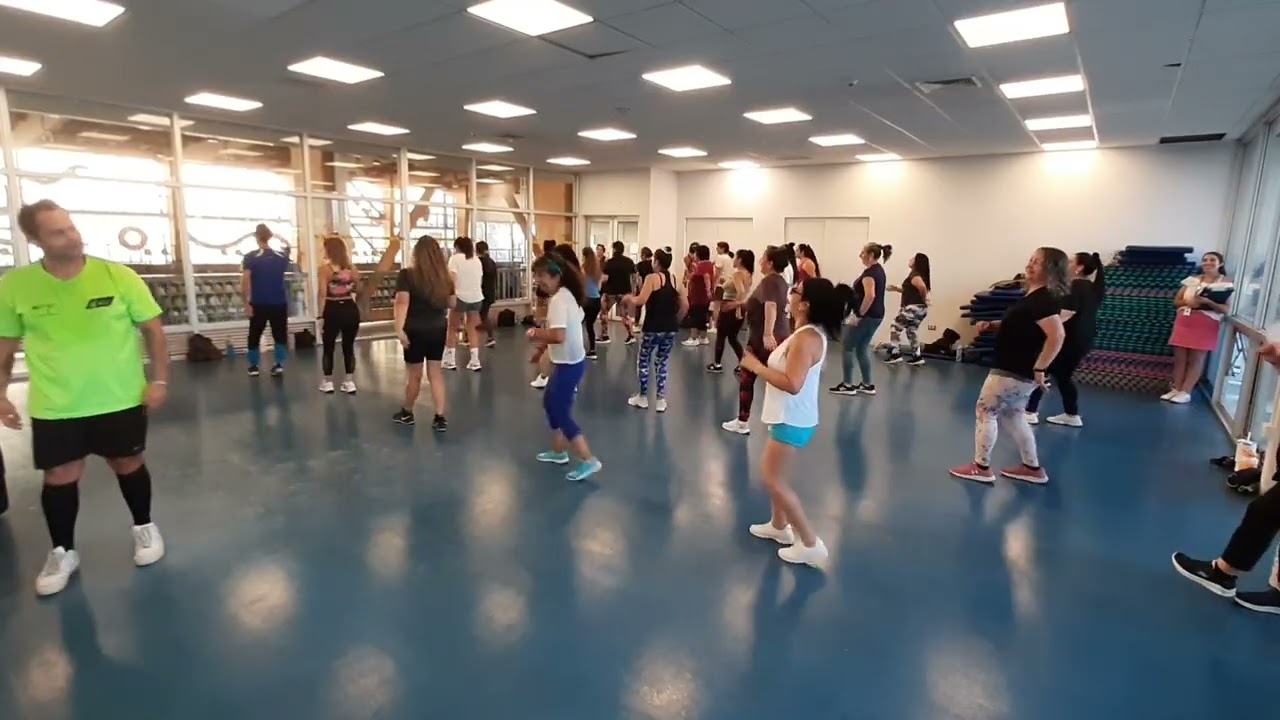 Baile entretenido 3 Viernes 13 de Marzo 2026 profesor Eduardo Ramírez CEVS lo Espejo
