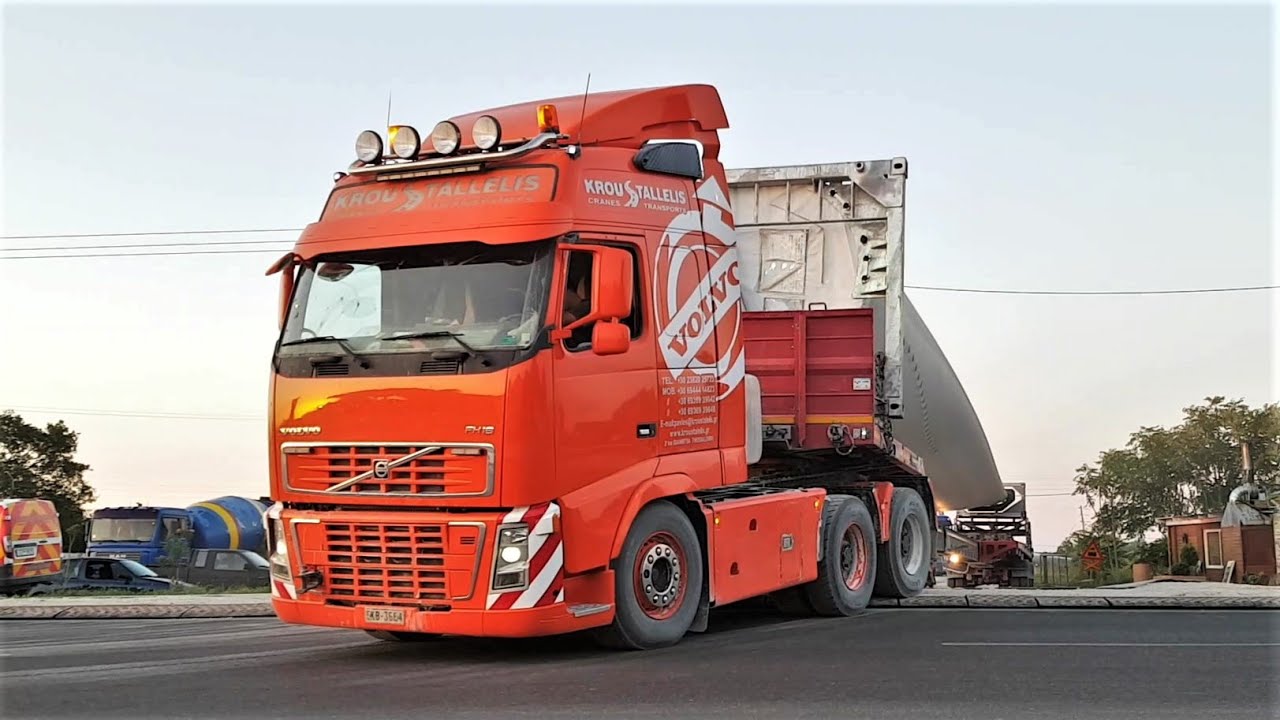 Kroustalelis Special Transports - 60 meters wind turbine blade transportation!