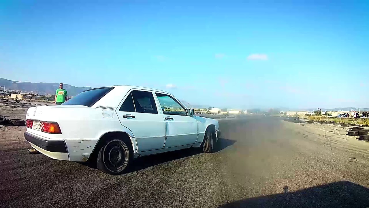 Chasing drift cars @ Thriasio