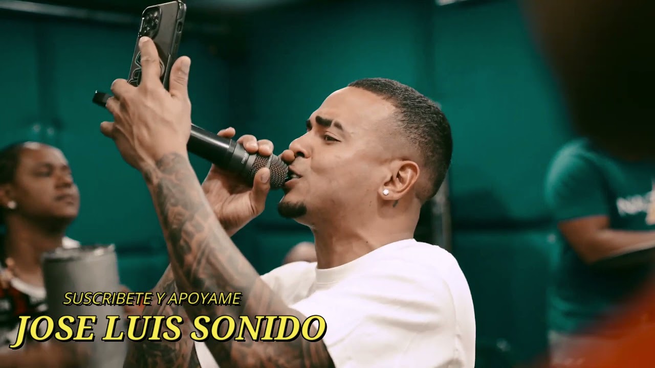 OMEGA FT  OZUNA LA PARA REMIX EN VIVO