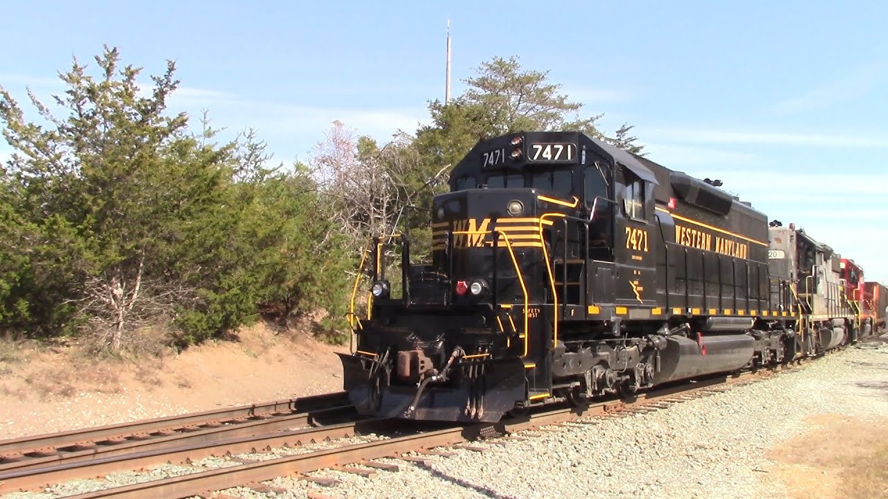 N&W 611 Meets WM 7471 at Bells Valley   10/3/25