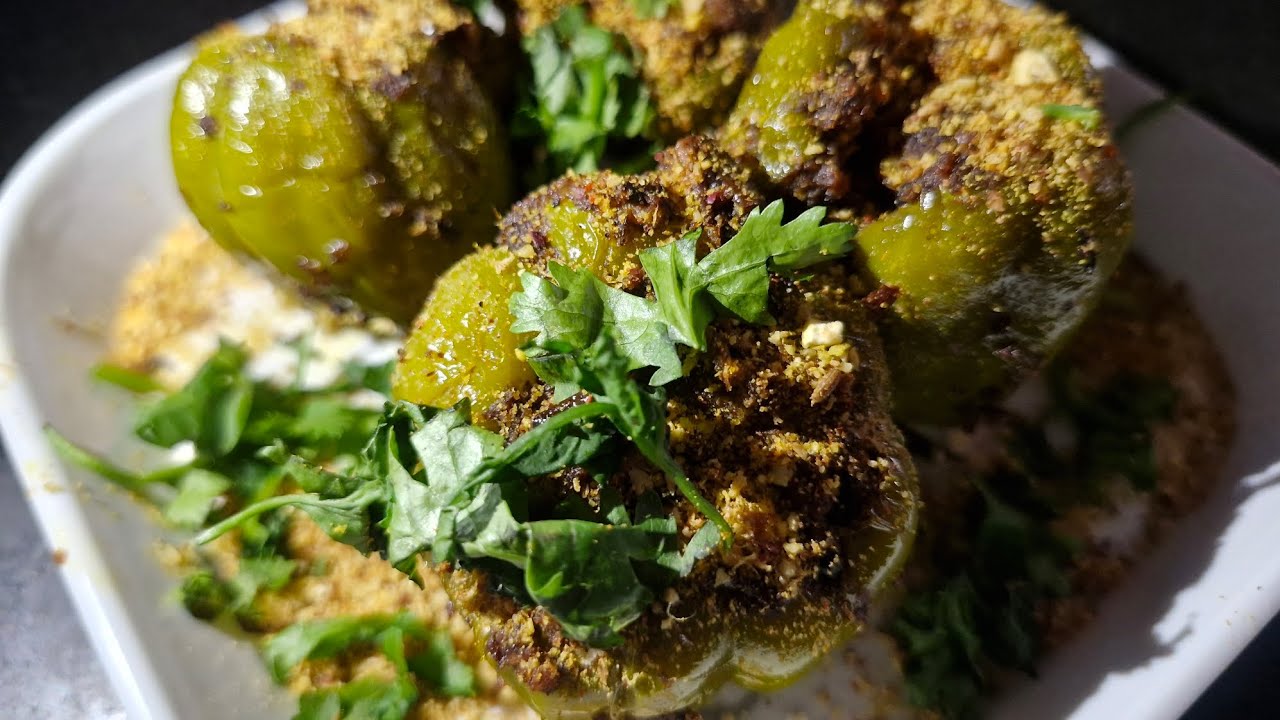 भरवा ढोबळी / shimla मिरची  🫑👌🏻माझा पद्धतीने बनविली tr सर्वाना आवडेल 👌🏻🫑#mannukirasoi #mannukirasoi 