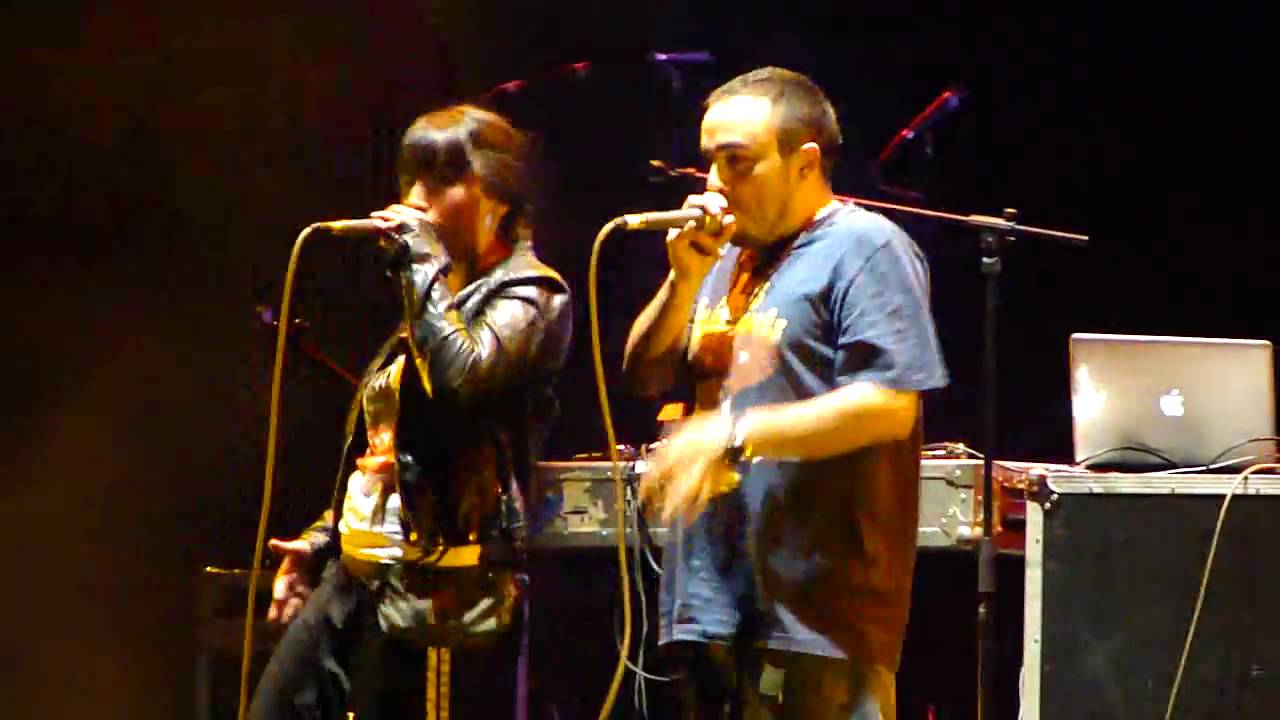 Dj Bitman + Mc Chico Claudio + Anita Tijoux - La Rosa De Los Vientos (22.12.2009)