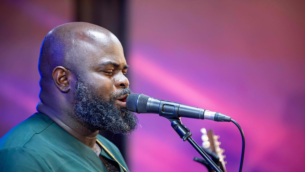 HEALING WORSHIP - Moses Akoh