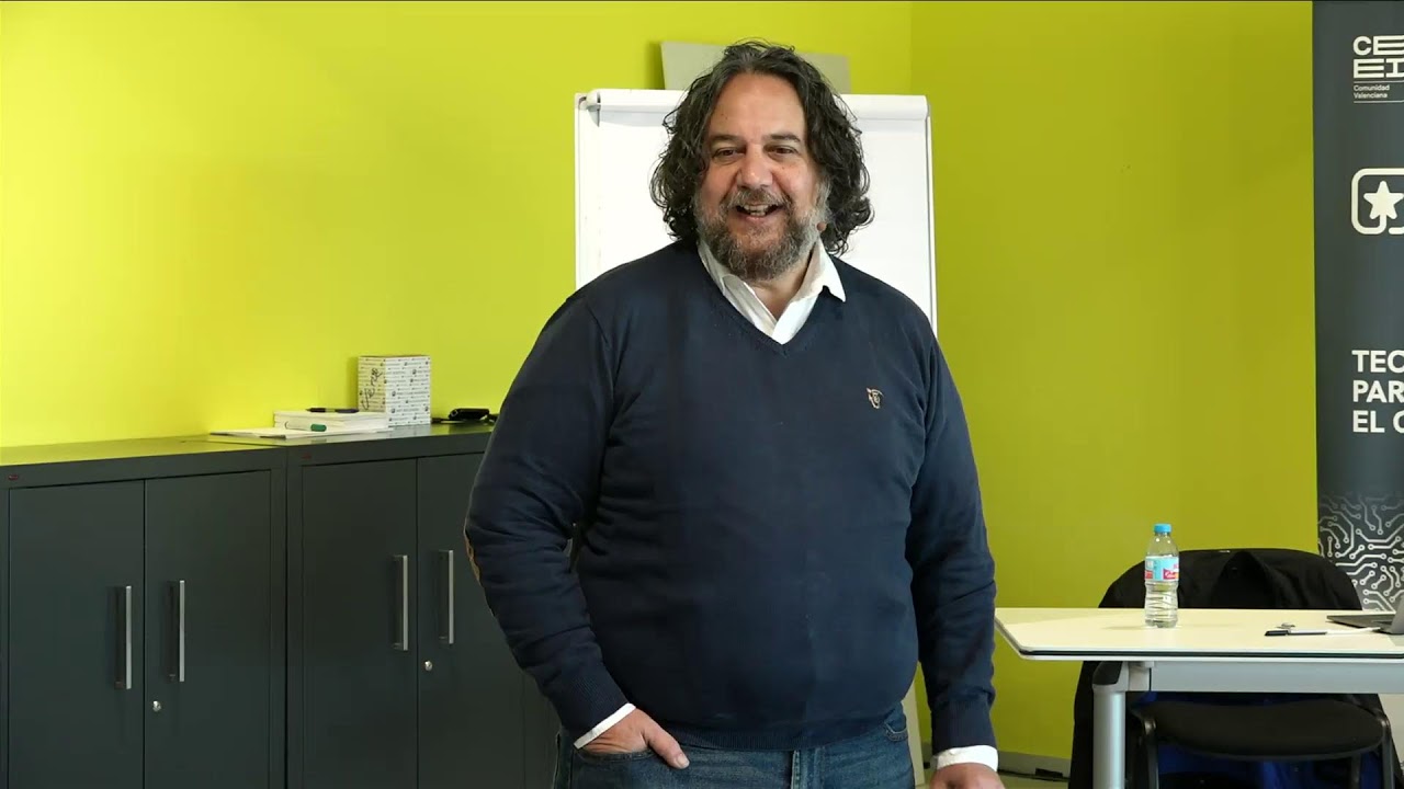 - LoT + IA de la sensorización a la toma de decisiones inteligente