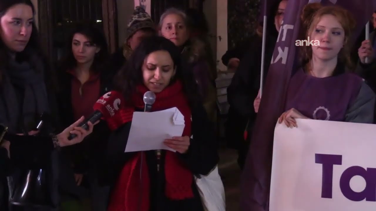 TİP'li kadınlar, Fatma Nur Çelik ve kızının ölü bulunmasına ilişkin açıklama yapıyor #Canlı