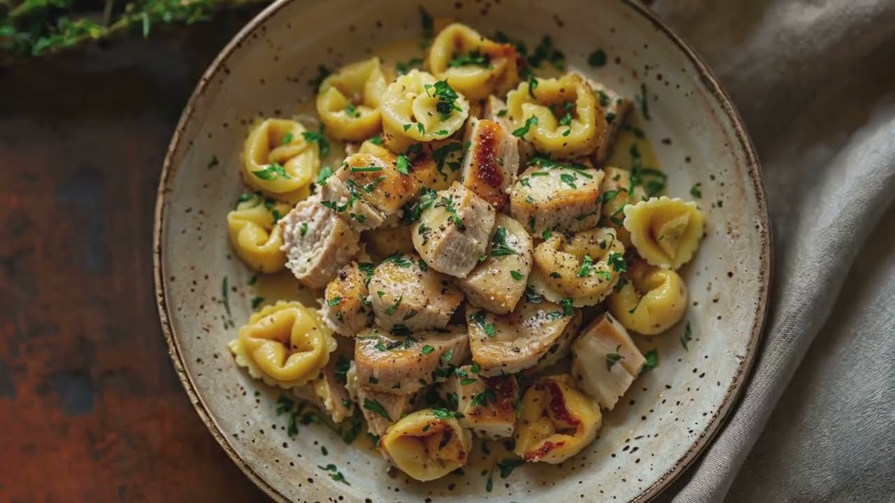 Creamy Tuscan Chicken – Easy One-Pan Dinner Recipe