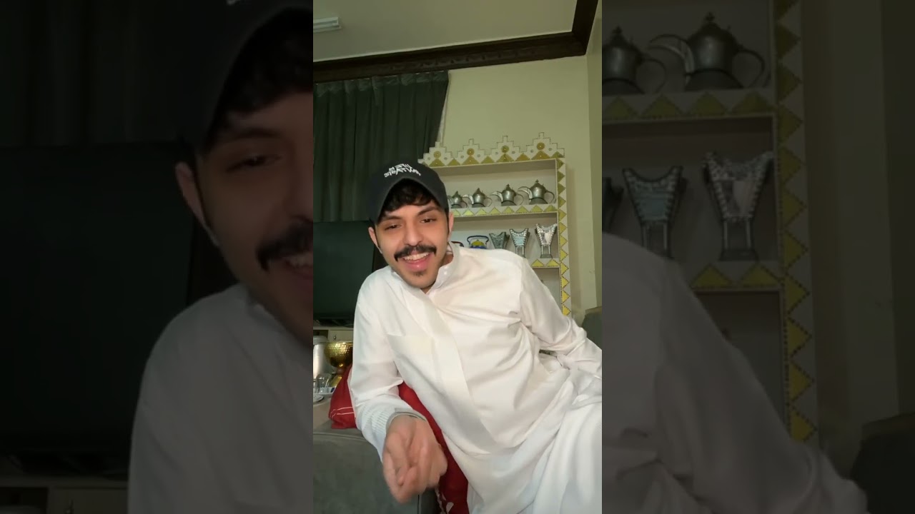 بث عبدالعزيز الاسلمي 2 فصلته على واحد يكرر الفيسات في بثه 😂😂