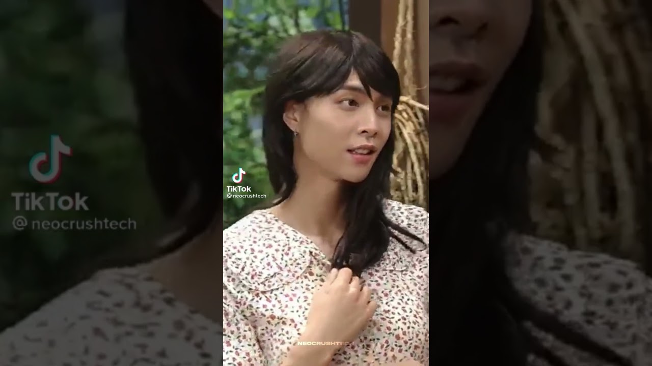 Johnny being pretty masculine *literally* (ft. Jaehyun's reaction HAHAH) #NCT #NCT127