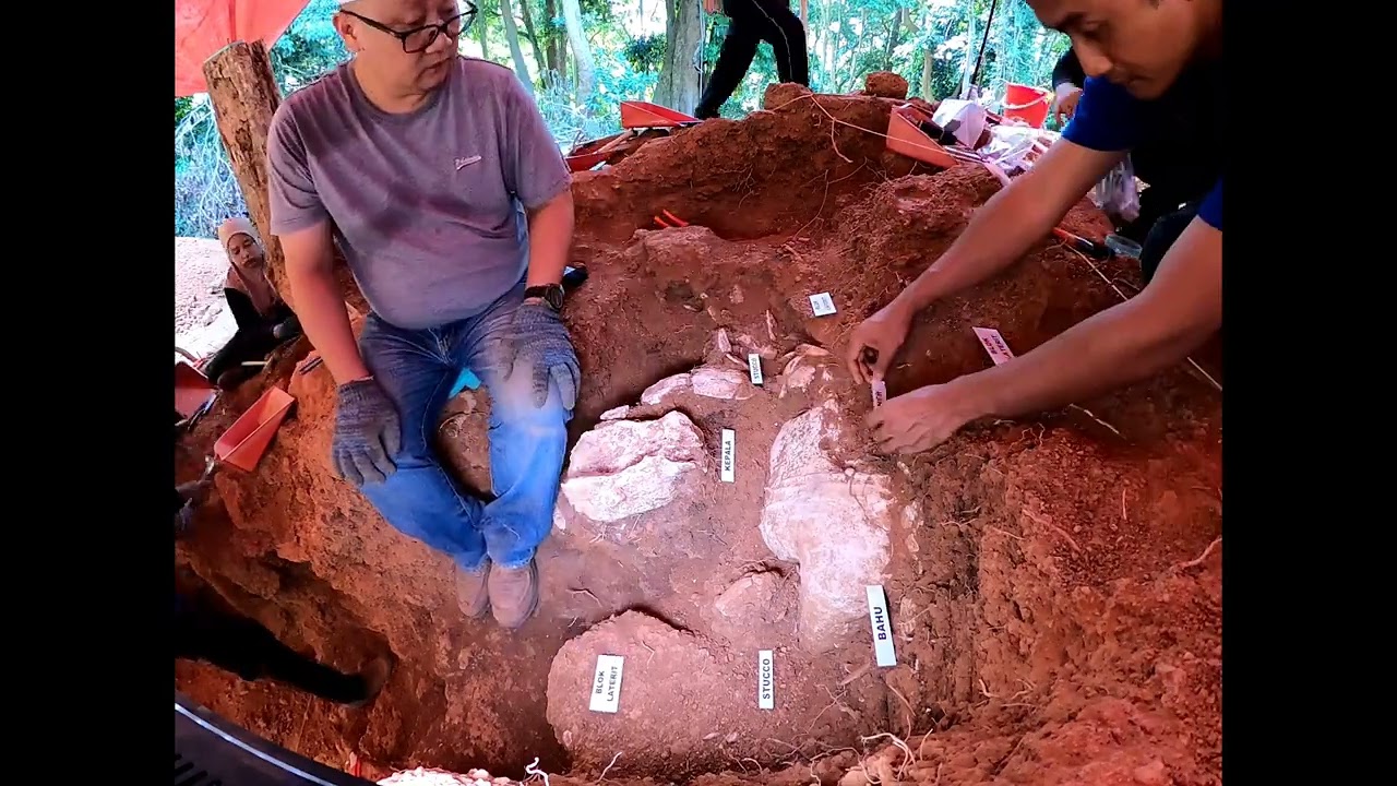 Footage Ekskavasi Bukit Choras Fasa 3