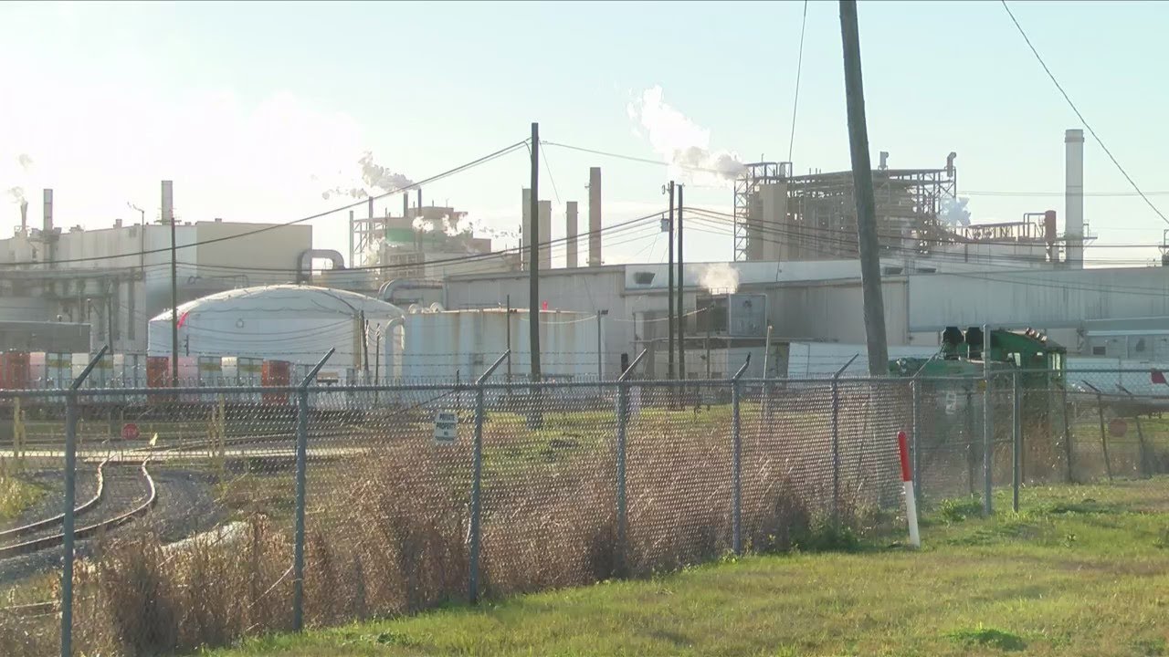 Georgia-Pacific cuts 650 jobs at Port Hudson facility