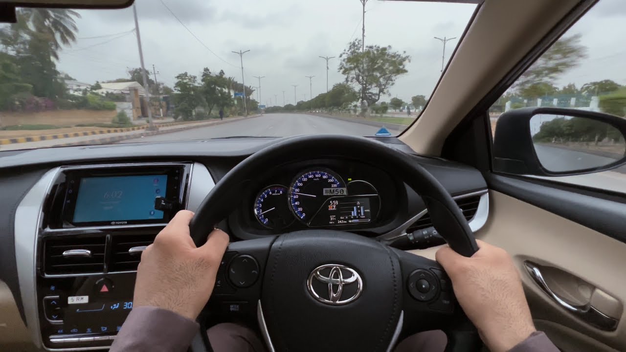 2022 Toyota Yaris Ativ X CVT-i POV Drive