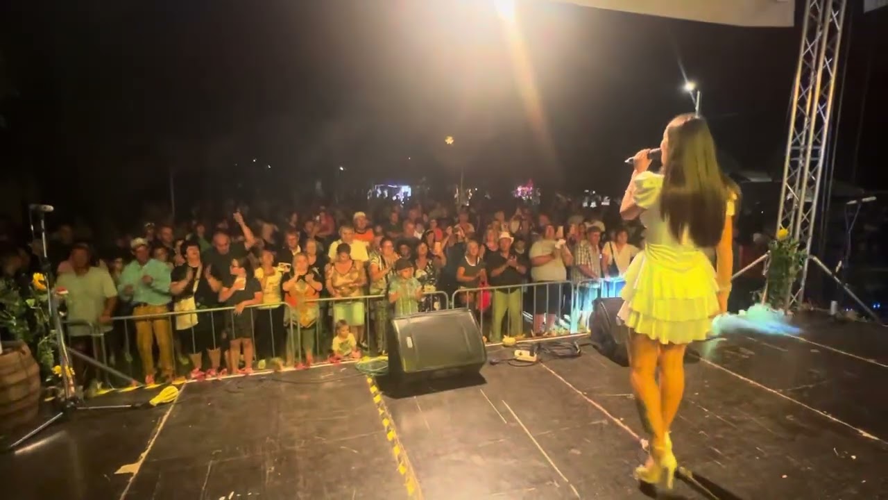 Mohácsi Brigi - Mix dalok - Falunap - 2023