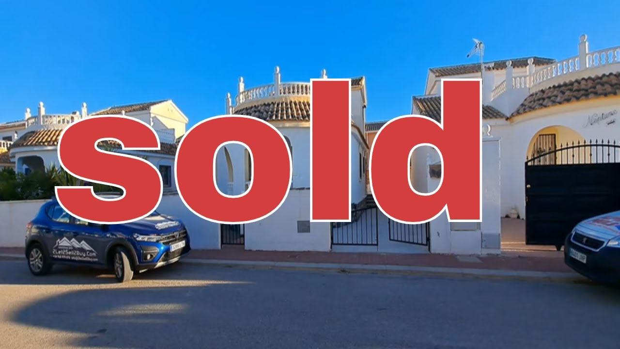 SOLD SOLD CAC1533 Reduced to 119,000€ Neptuno Deluxe style villa with 3 bedrooms, 3 bathrooms.