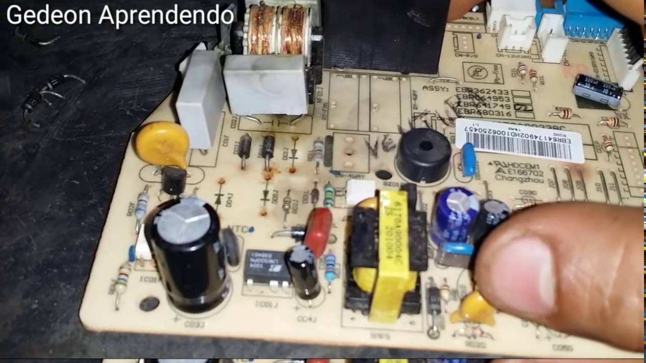 Aprendendo conserta placa de central de ar-condicionado