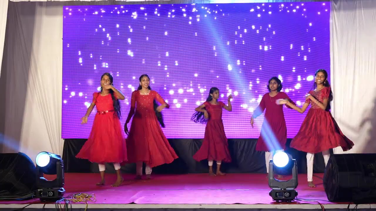 GROUP DANCE | CLASS 11