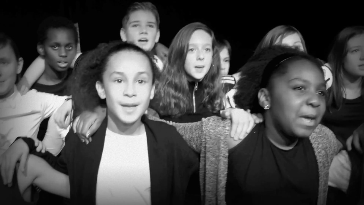 All Together / Les enfants du CME de St Germain-Lès-Arpajon