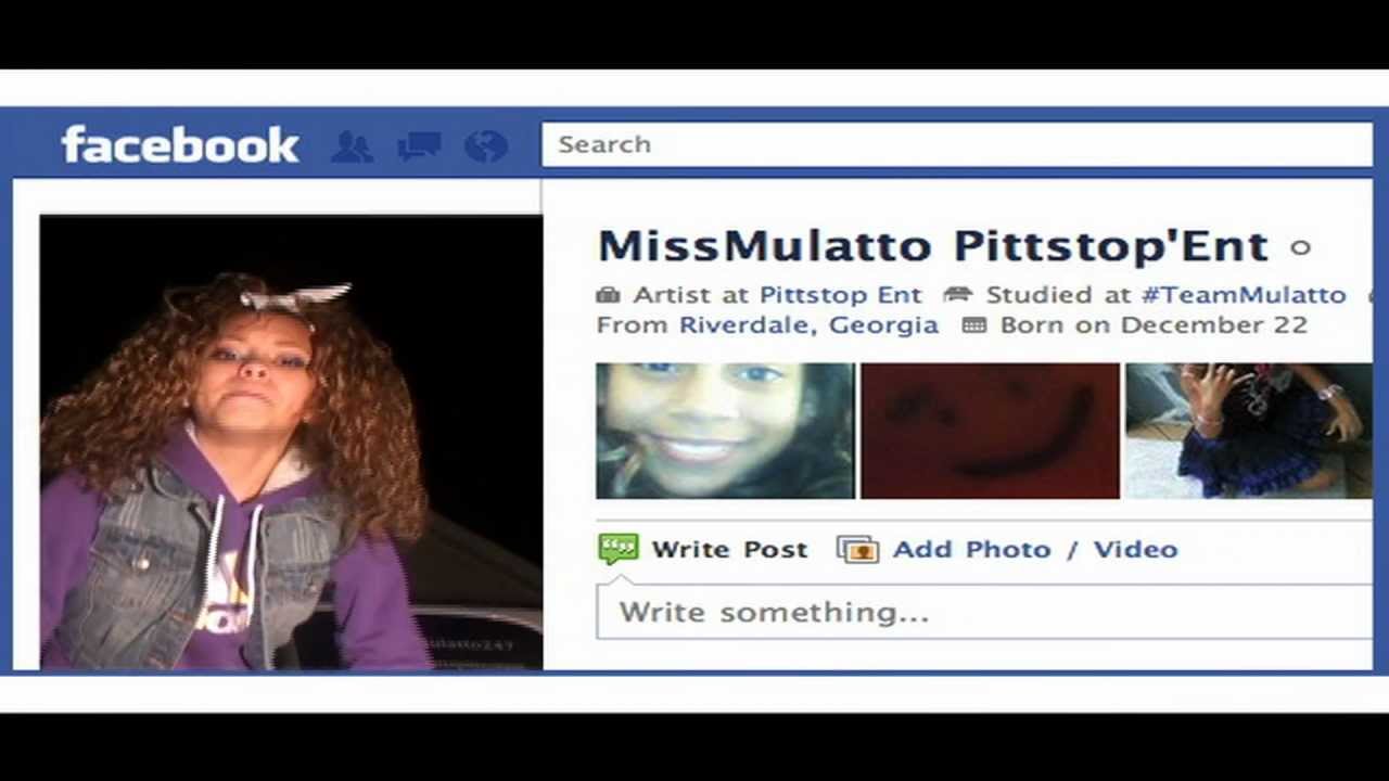 Facebook Flexin - Miss Mulatto & Shandria Elliott - Official Music Video