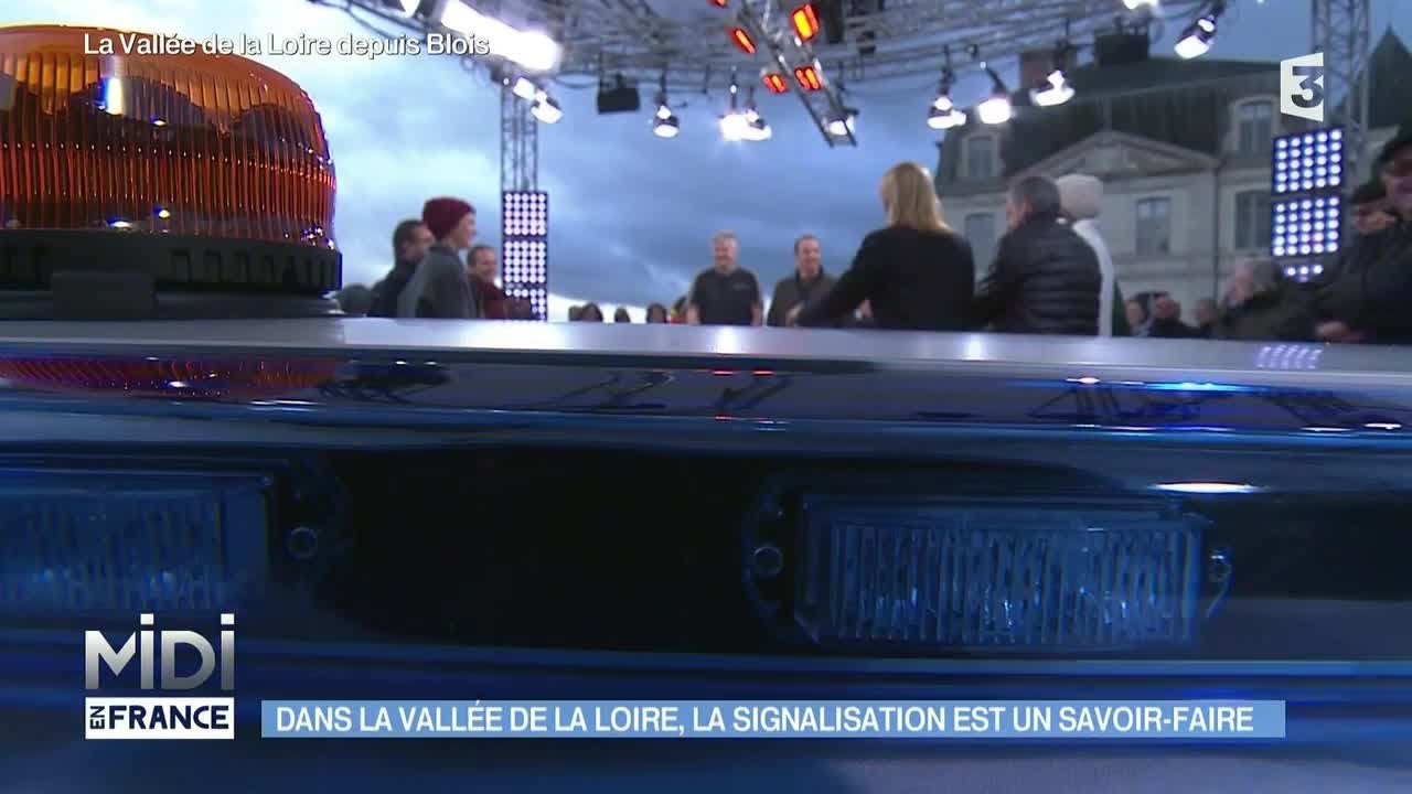 MADE IN FRANCE : Dans la Vallée de la Loire, la signalisation est un savoir-faire