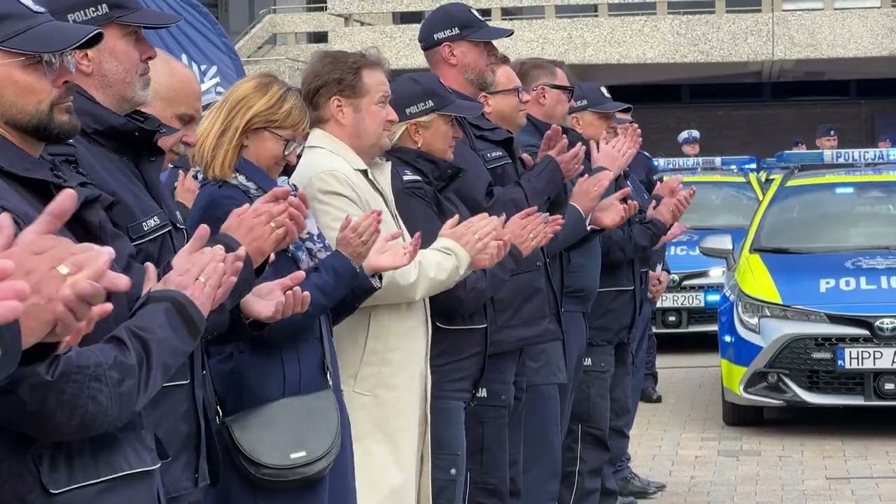 Nowe radiowozy dla śląskiego garnizonu policji