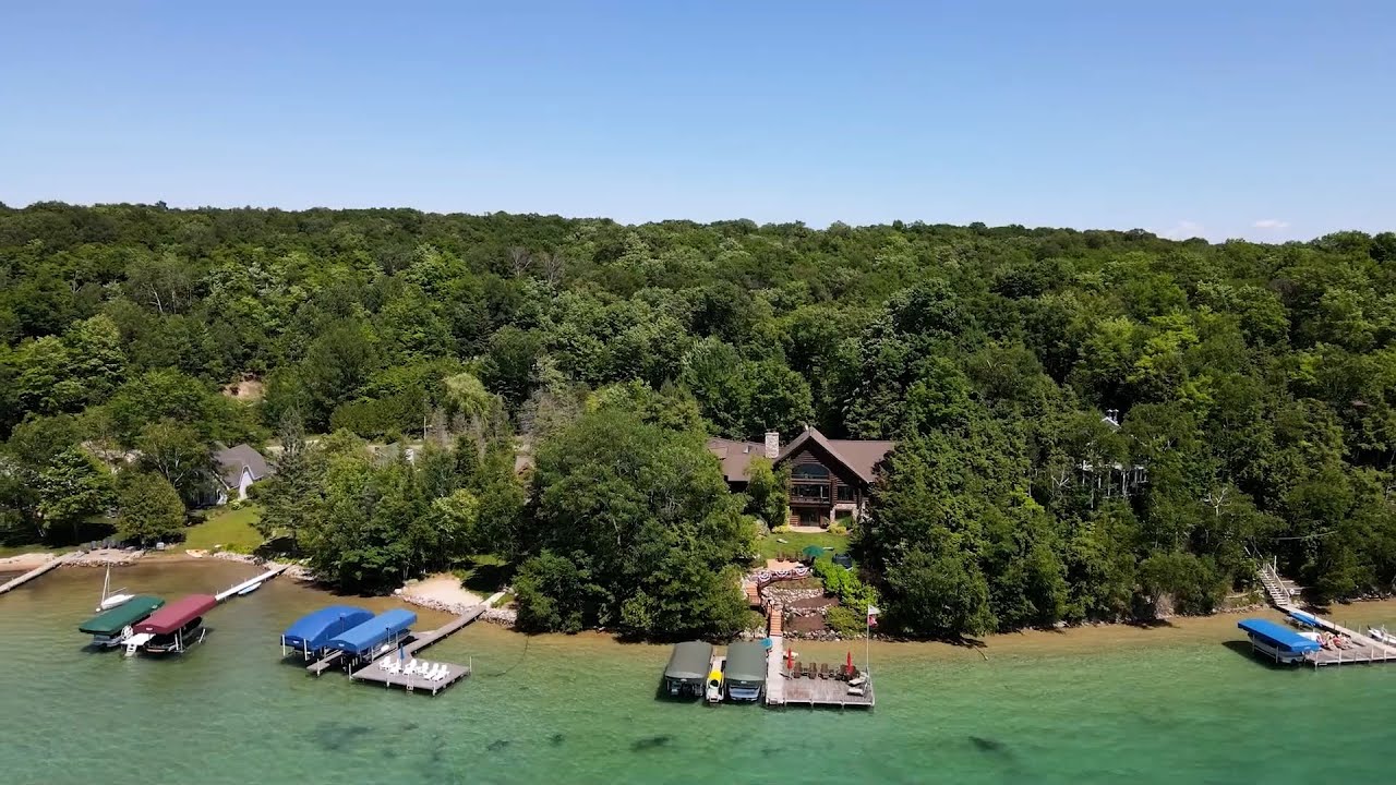 Log home on Walloon Lake listed for $4.7M