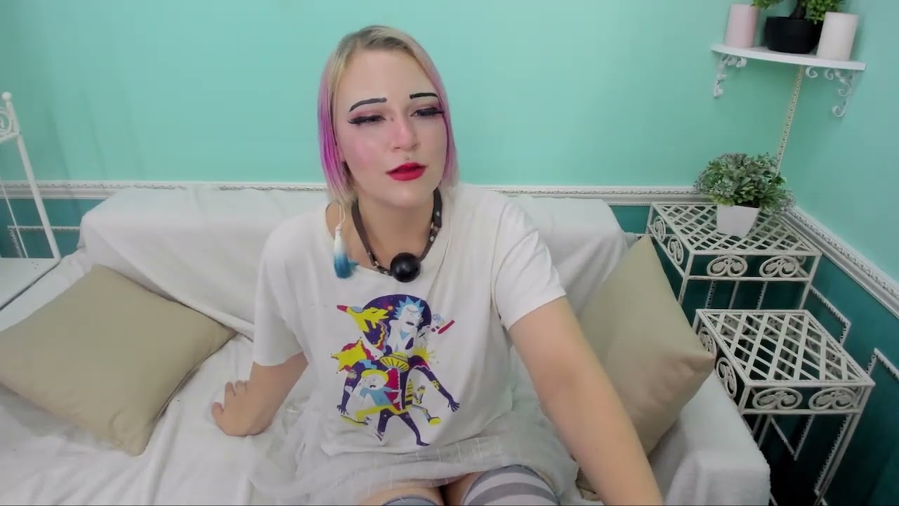 Hot & Sexy Webcam Girl || Momoland || Gorgeous Webcam Models on Live || #084