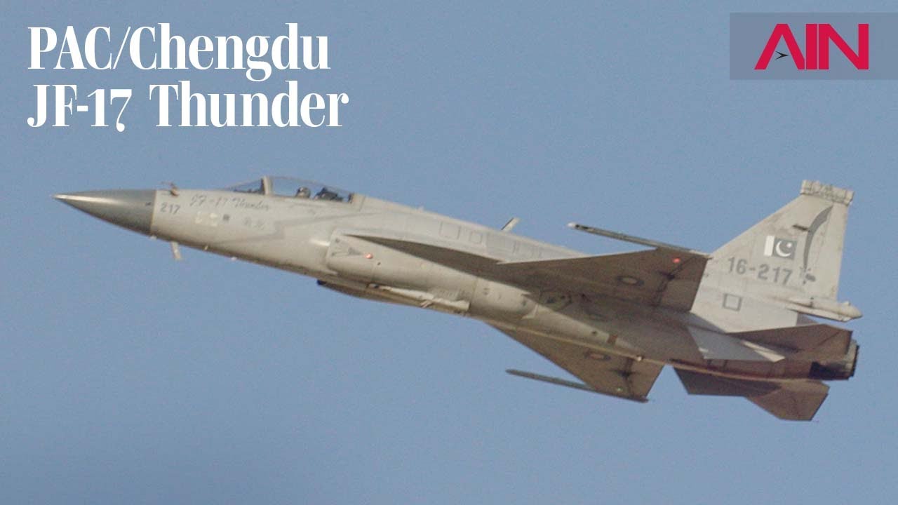 PAC/Chengdu JF-17 Thunder Displays Maneuvers at Dubai Airshow – AIN