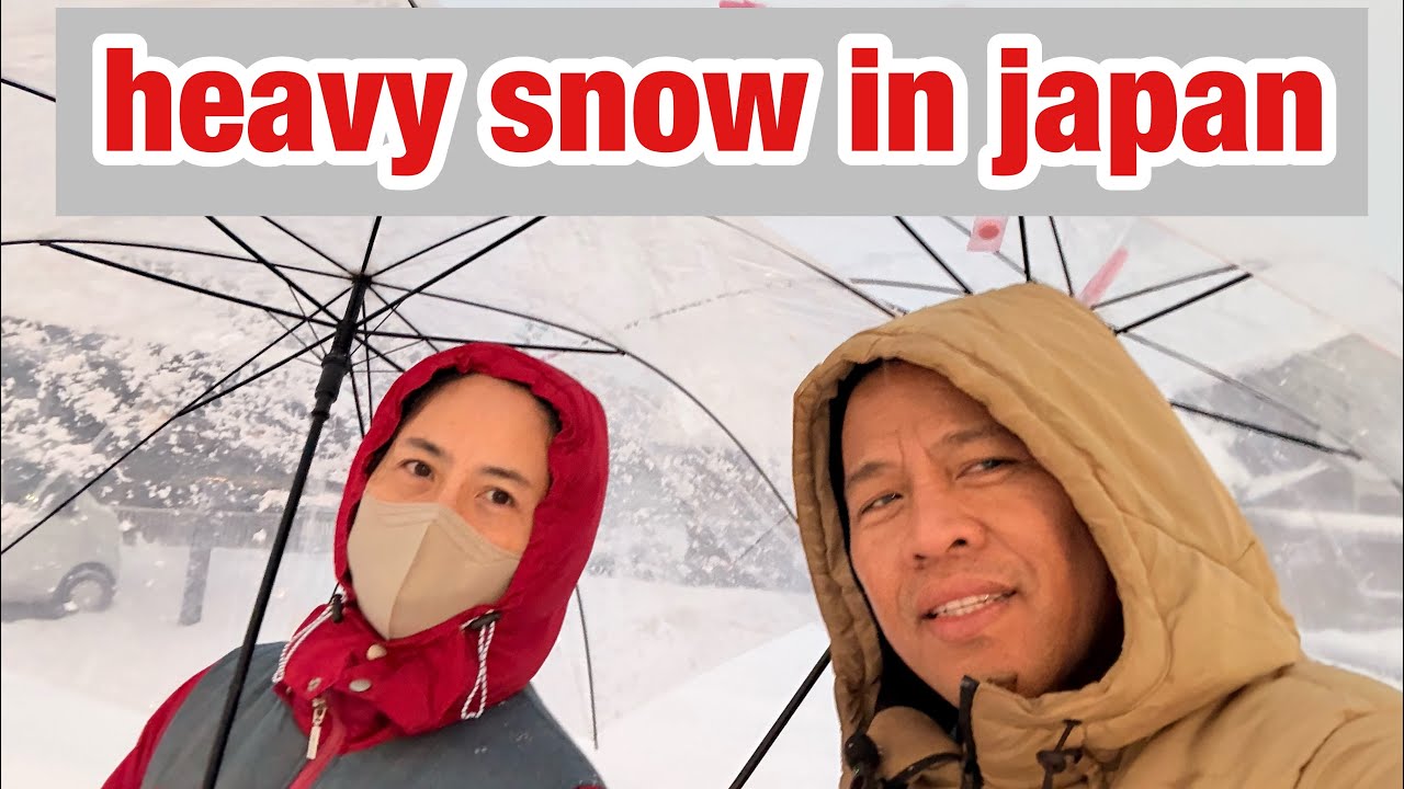 my first heavy snowfall experience in japan