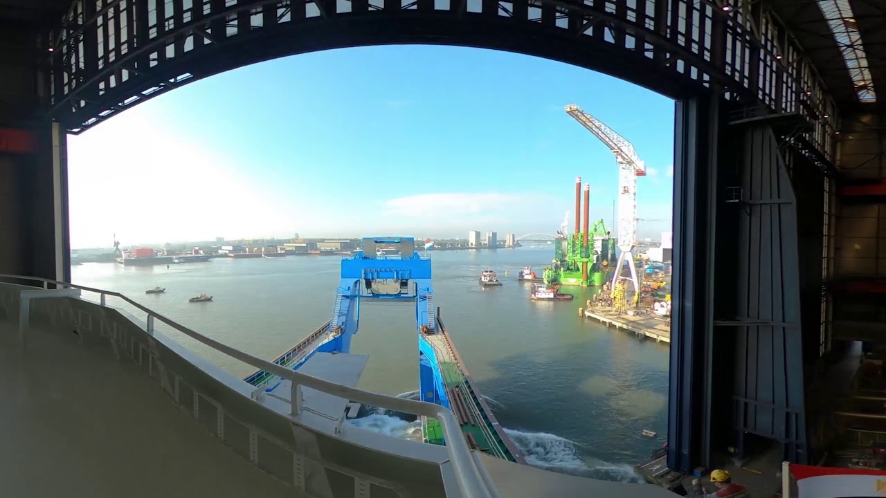 The launch of dredger Hussein Tantawy in a 360&deg; Experience!