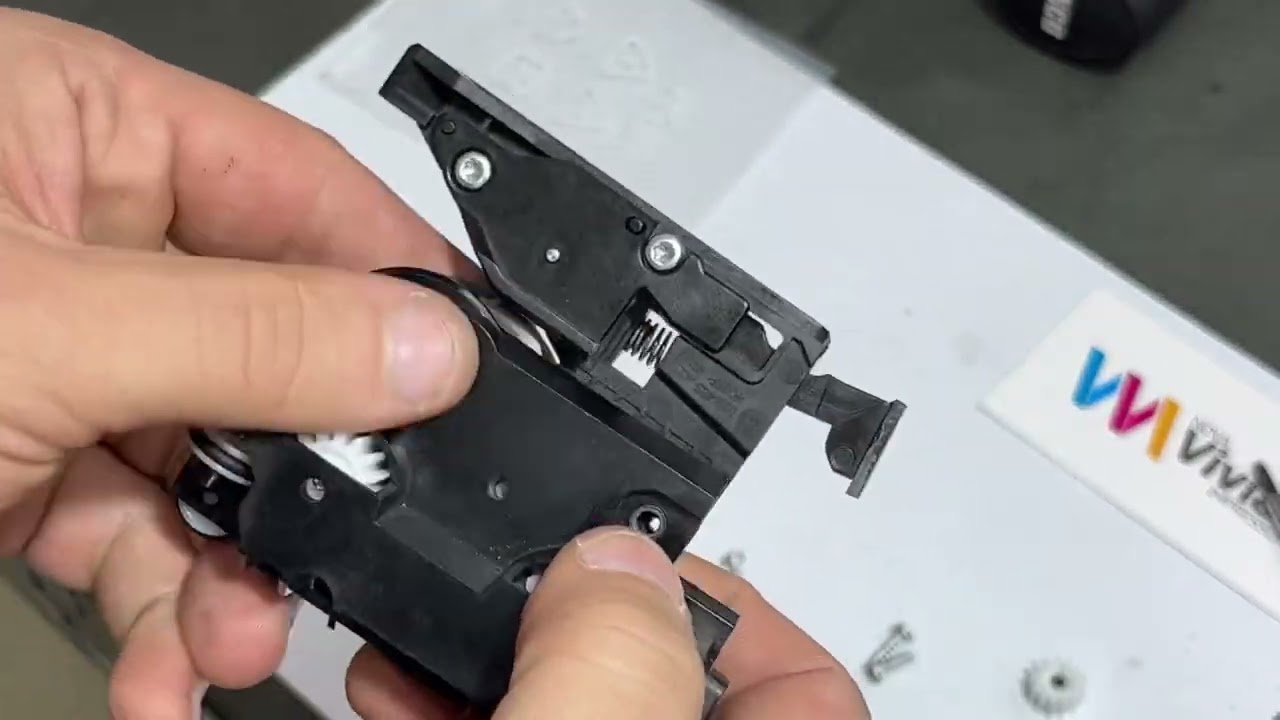 Troca da engrenagem da HP t120/130/520/530