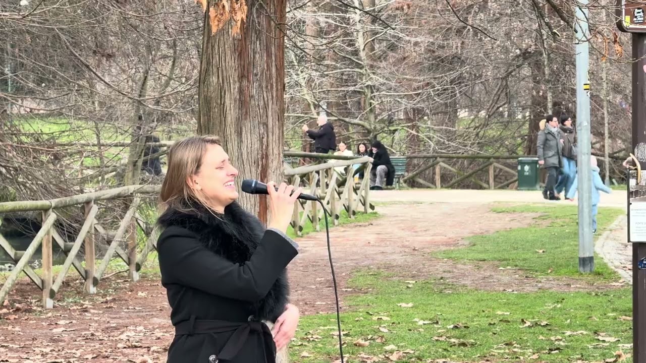 Una cantante lirica al Parco Sempione di Milano (parte II/II il 07.02.2026)