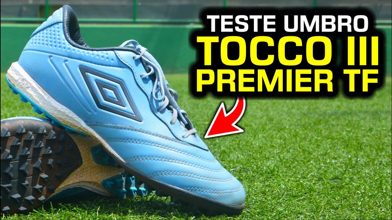 MELHOR que a Umbro Astro TF? 😱 - Teste chuteira society Umbro Tocco III Premier TF