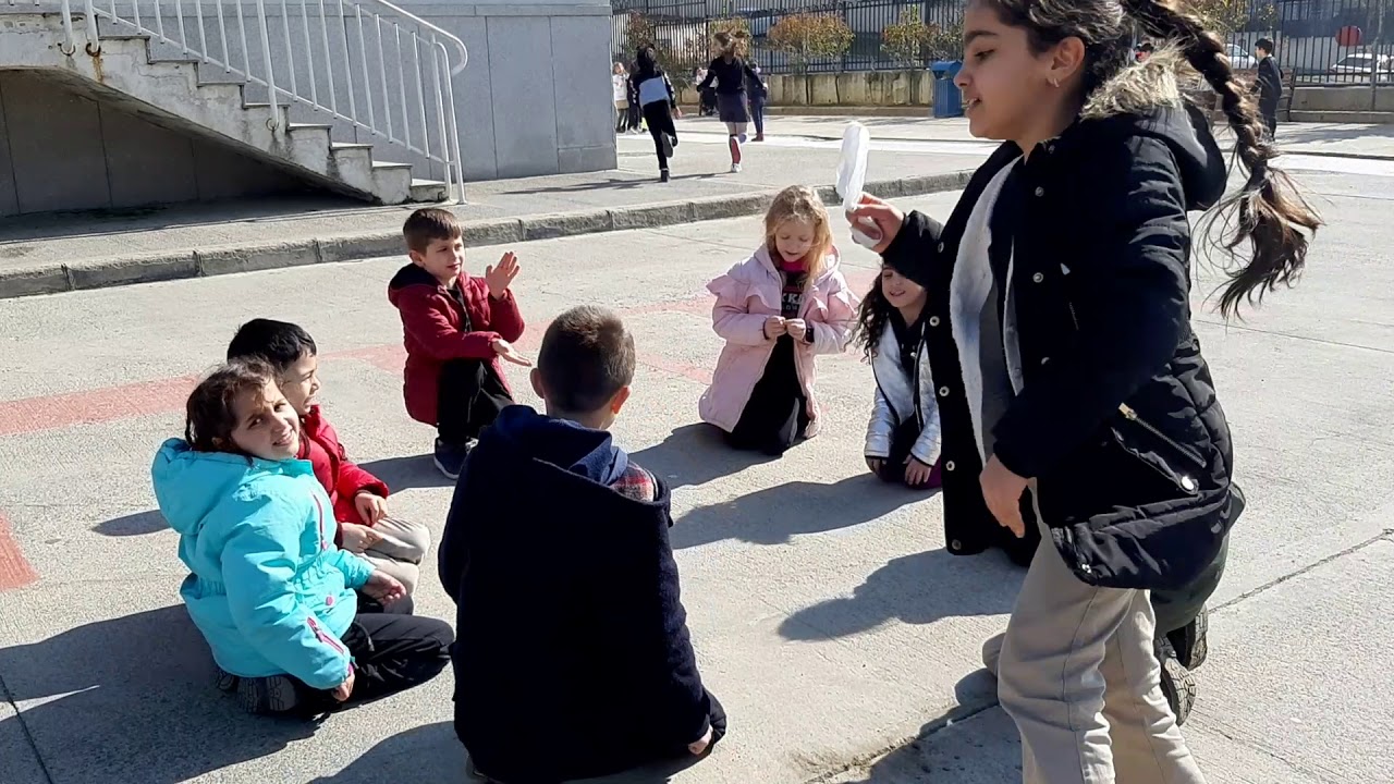 Yağ satarım Bal satarım oyunu