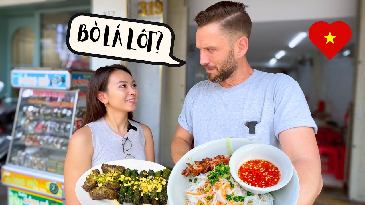 My Vietnamese Friend Tries To Teach Me How to Order Street Food in Saigon 🇻🇳 With 