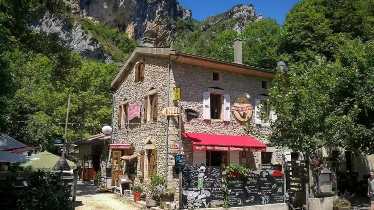 Le Moulin De La Pipe, Plan-de-Baix, France | Travel With Sheenu