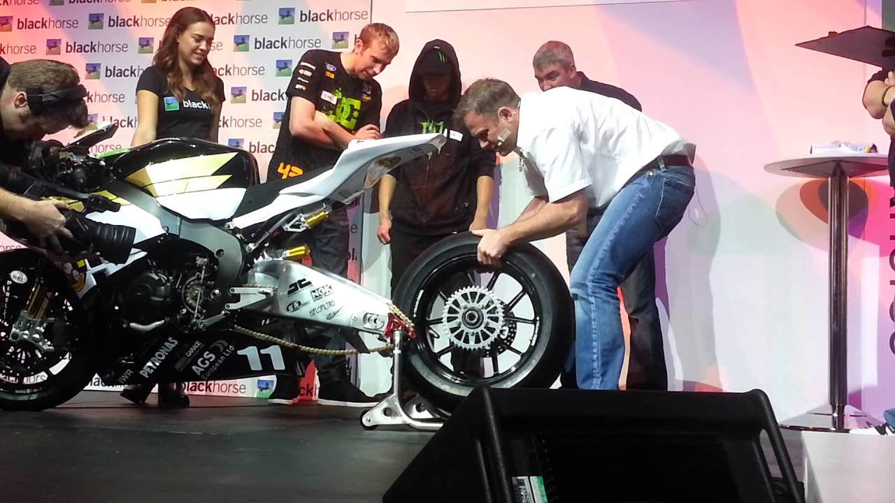 motorcycle live 2013 wheel change challenge