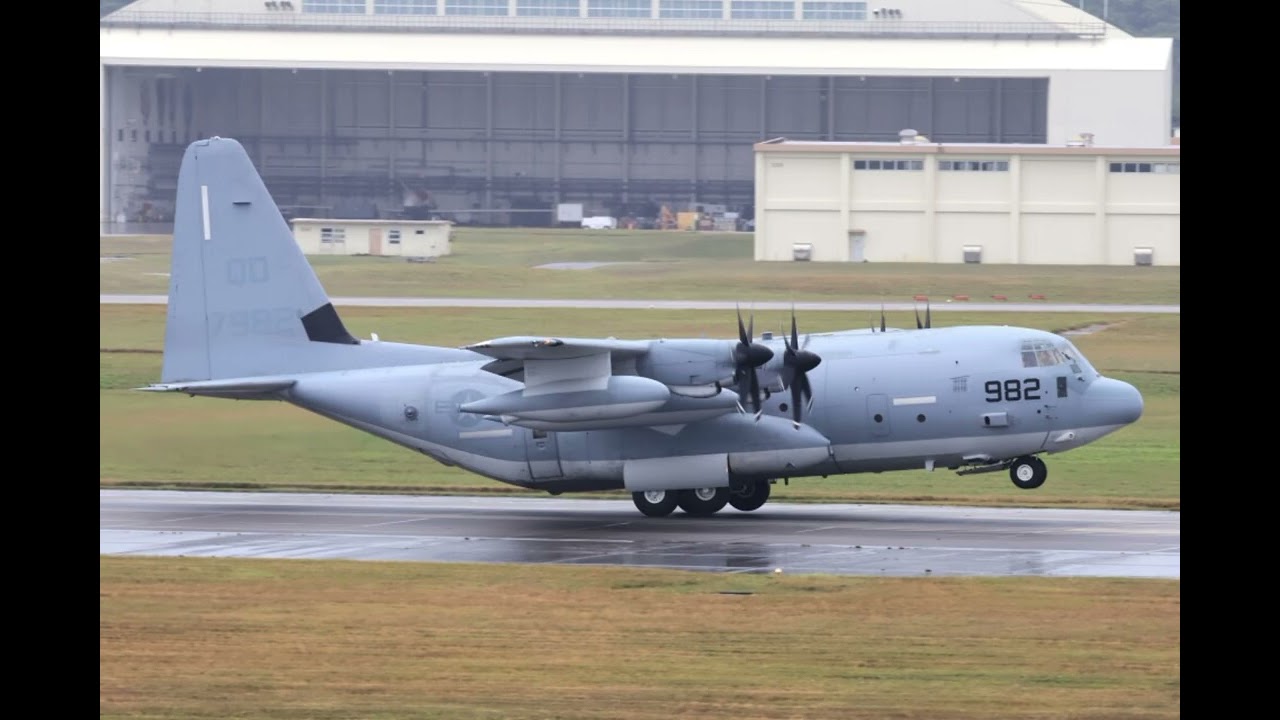 アメリカ海兵隊 Lockheed Martin C-130 Hercules 167982 嘉手納飛行場 航空フォト | by boeing7779xさん 撮影2026年01月13日
