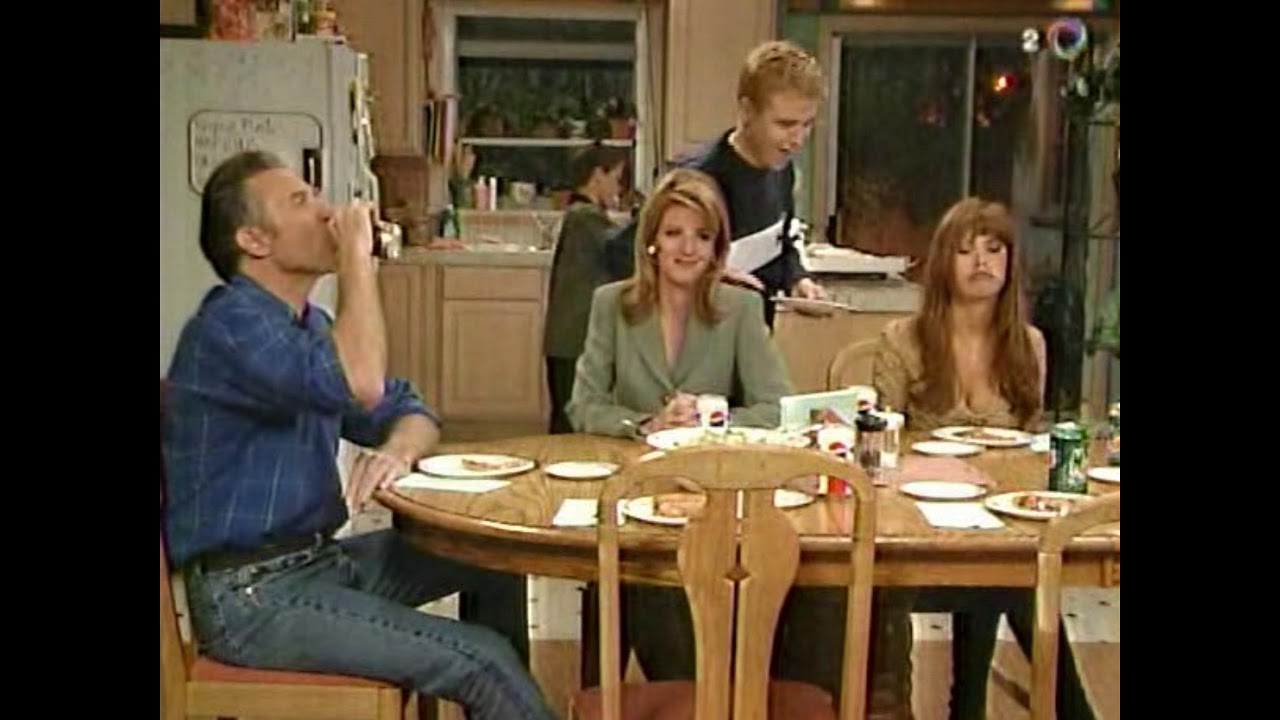 Unhappily Ever After   S04 E11   The One Kevin's Directing