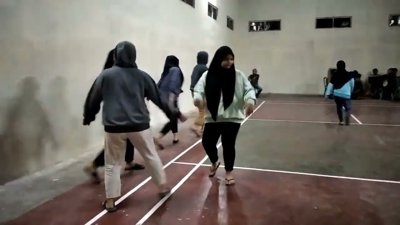 topeng ireng satria rimba  latihan di LINGKUNGAN SOKOWANGI