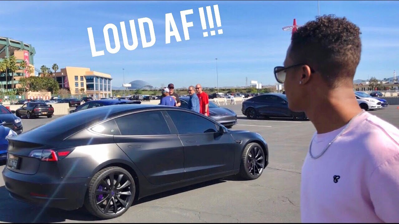 A JET TURBINE ENGINE IN AN ELECTRIC CAR!? **HE BROUGHT IT TO TRACKDAY**