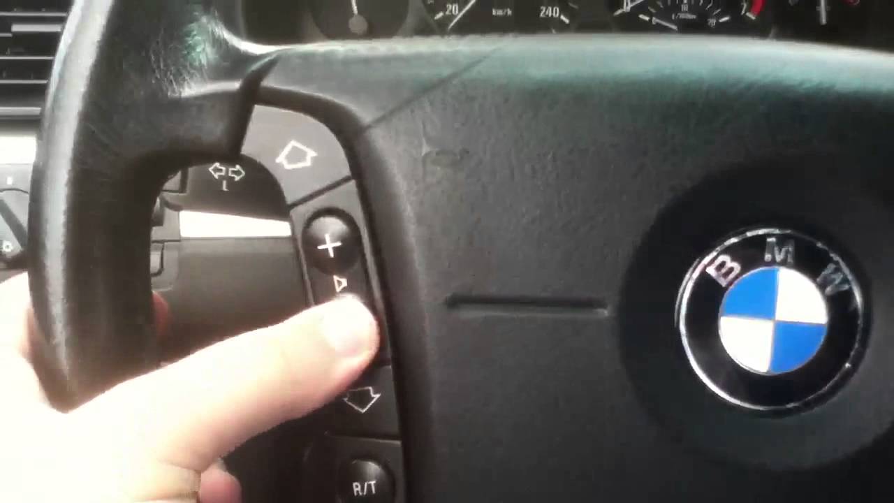 Запуск двигателя BMW 325xi 2004 года и подробный обзор.