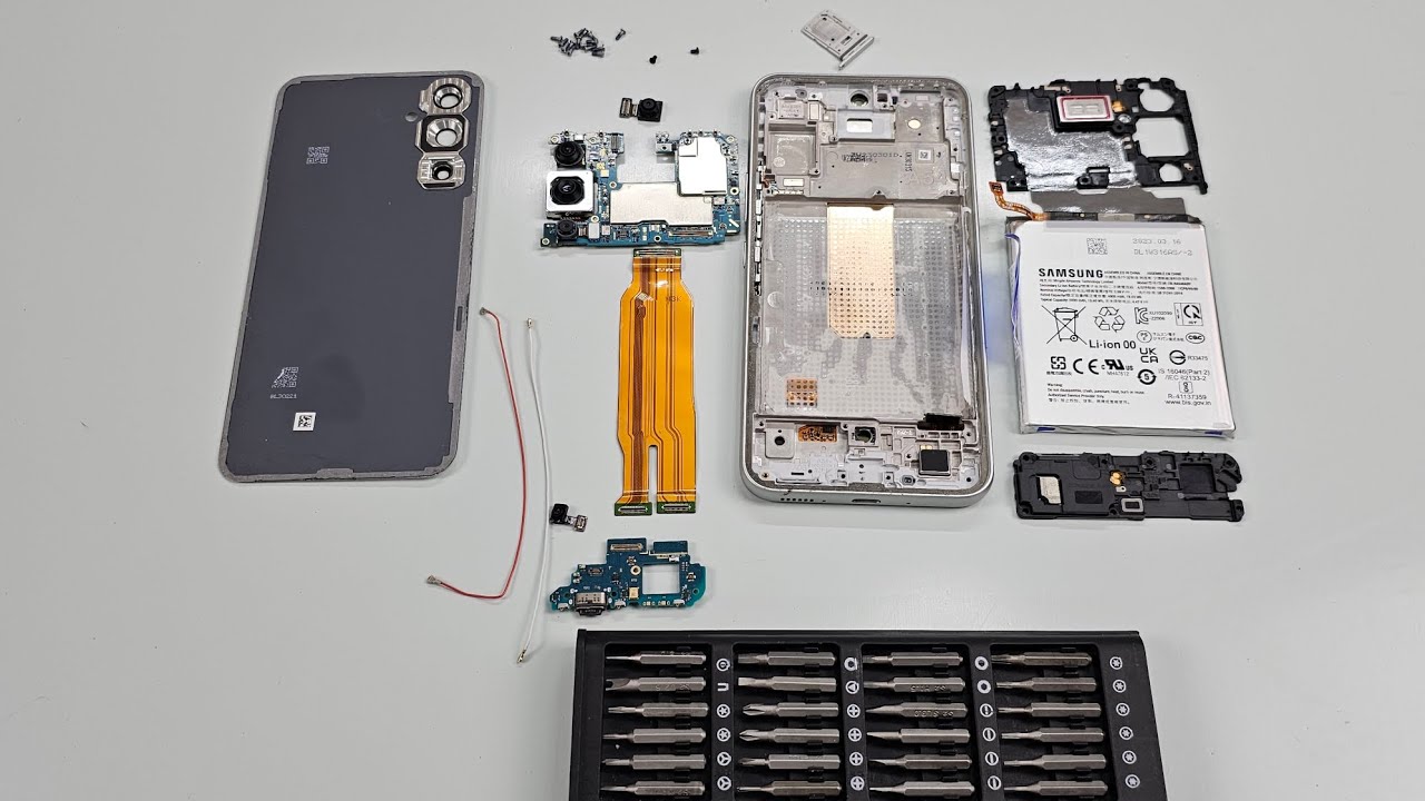 Samsung A54 teardown dissasemble,razklapanje i razgledanje komponenti odlican za servis.