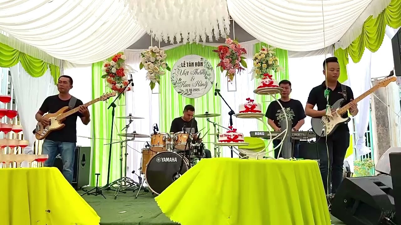 Chey chery Lady…Xulomu band