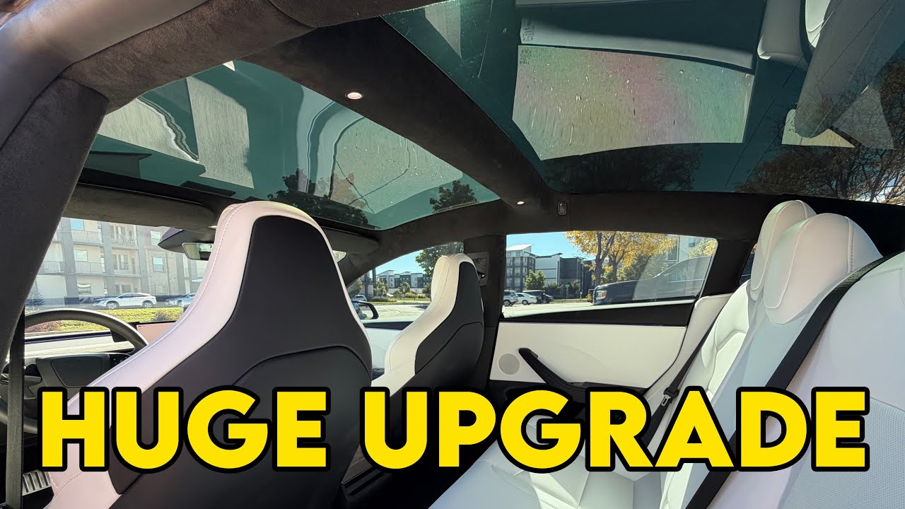 Обновляю потолок моей Tesla Model 3 алькантарой!