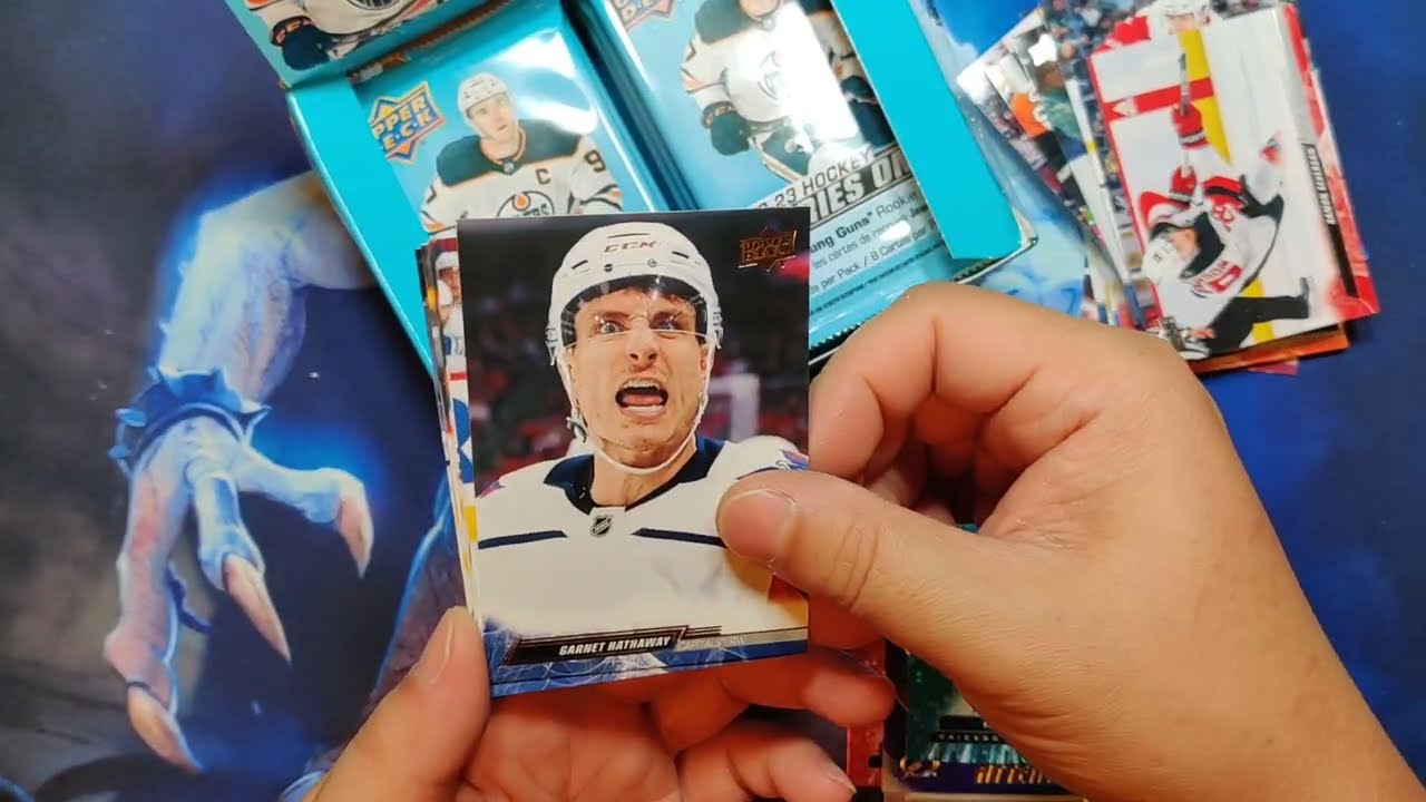 Набор бустеров Upper Deck Hockey 22-23 Series One. Выгодная покупка в магазине карточных игр за 4...