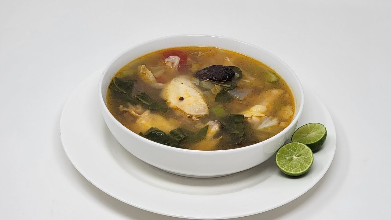 Caldo de pollo con acelgas atodos les va a gustar deliciosooo 😋