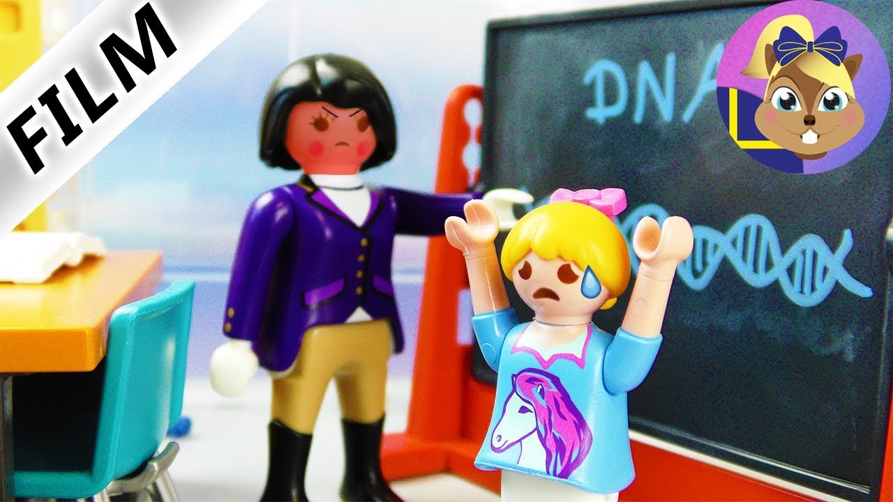 Playmobil film: Hannah i specialklass för smarta barn - klarar hon det?