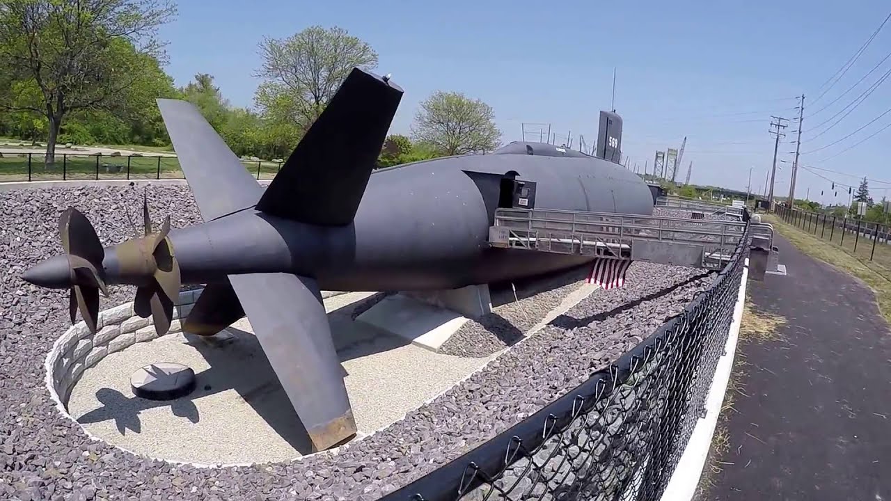 USS Albacore (AGSS-569)  walk through
