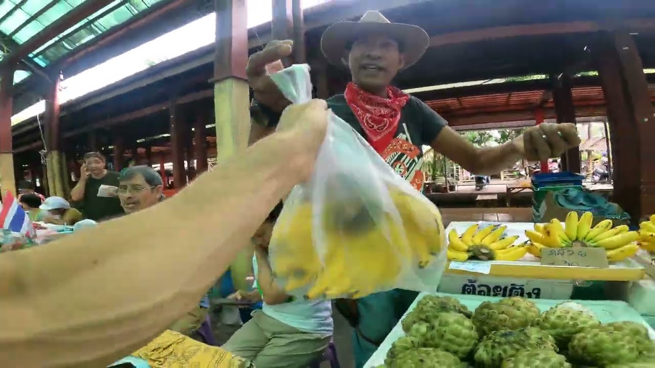 Mercati Galleggianti BANGKOK: Ne vale la pena?