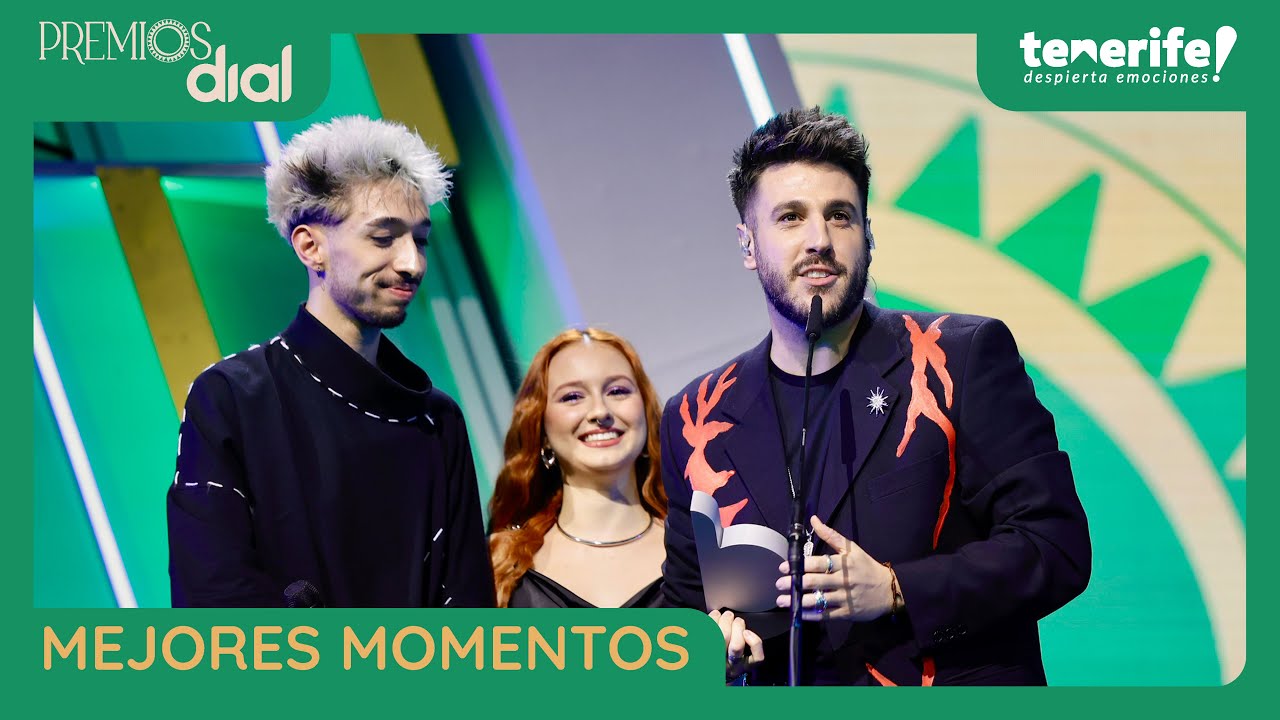 PAUL THIN y RUSLANA entregan su Premio Dial a ANTONIO JOSÉ | Premios Dial 2024